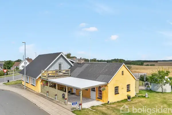 Villa på Præstegaardsvej 1, 9480 Løkken