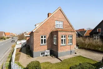 Rækkehus på Rønne Alle 2A, th., 8410 Rønde