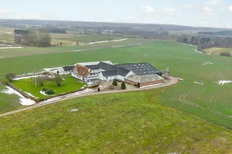 Landejendom på Toftevej 10, V Hæsinge, 5672 Broby