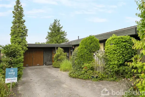 Villa på Præstebjergvej 5, 4540 Fårevejle