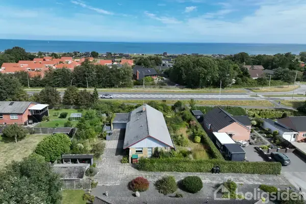 Villa på Henrik Ibsensvej 33, 9300 Sæby