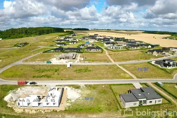 Helårsgrund på Kildebækhøj 9, 9280 Storvorde