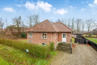 Villa på Vardevej 64, 6880 Tarm