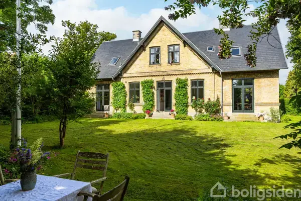Villa på Skolevej 4, 3460 Birkerød
