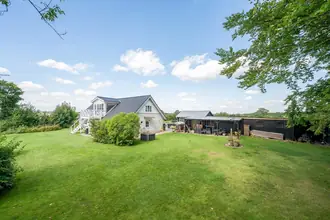 Landejendom på Sejling Hedevej 11, 8600 Silkeborg