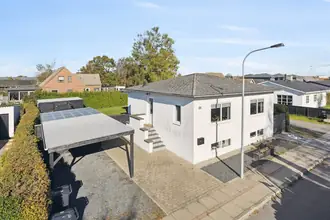 Villa på Munkevej 26, 9970 Strandby