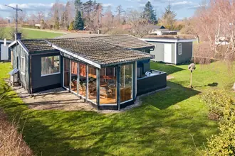 Fritidshus på Valmuevænget 2, Kindvig, 4735 Mern