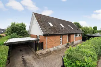Villa på Søballevej 35, Næsbyhoved-Broby, 5270 Odense N