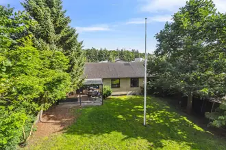 Villa på Nymøllevej 137, Farstrup, 9240 Nibe