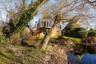 Villa på Jernbane Alle 14A, 3060 Espergærde