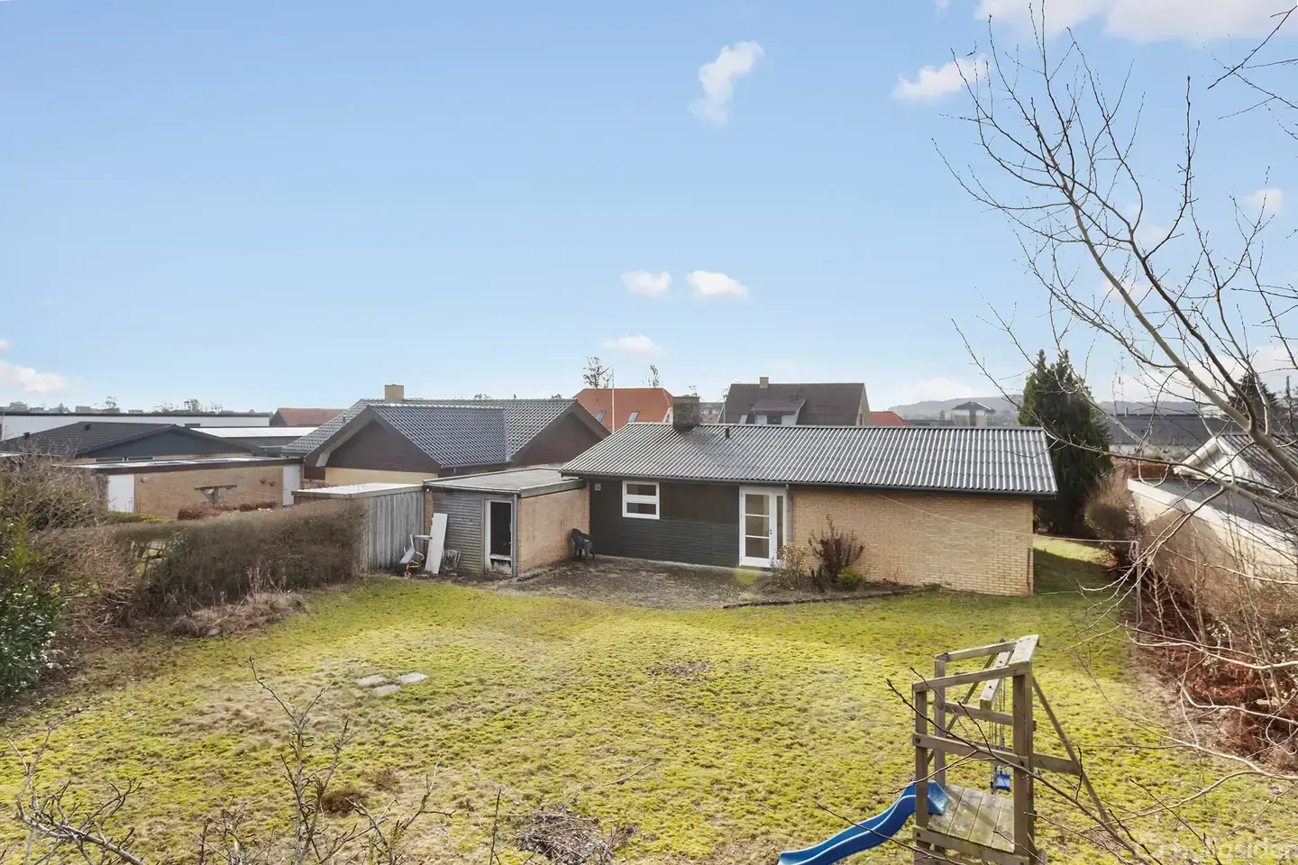 Indflytningsklar 1-plans villa med gulvvarme