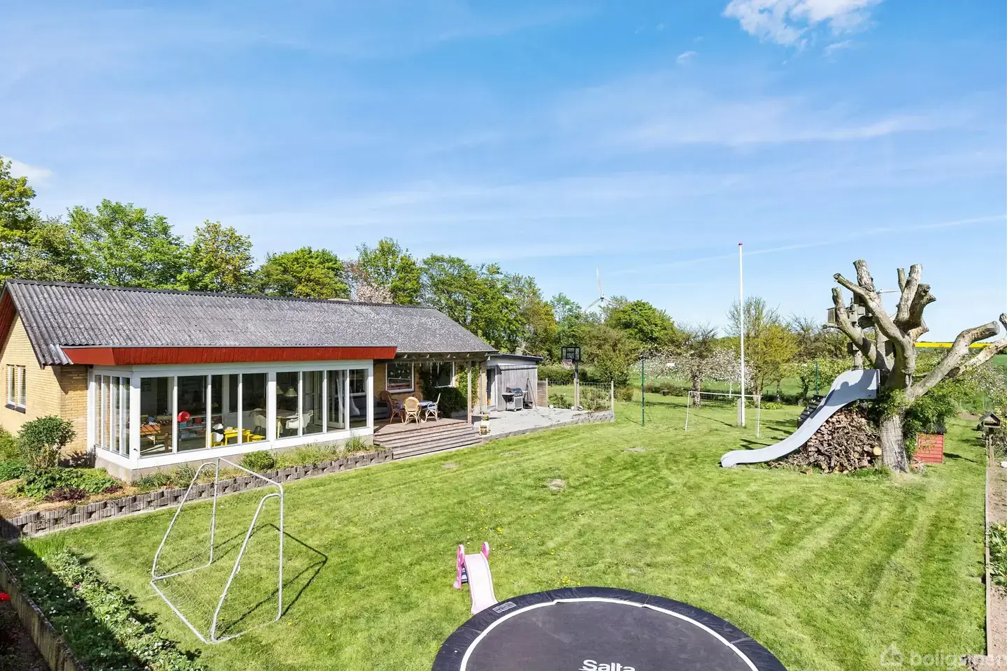 Villa på Postvej 63, 8382 Hinnerup