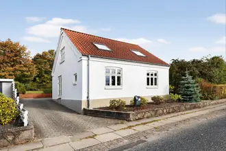 Villa på Hovedgaden 41, 8641 Sorring