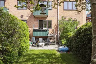 Ejerlejlighed på Nattergalevej 38, th., 2400 København NV