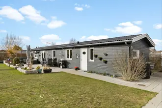 Fritidshus på Emblavej 19, 2740 Skovlunde