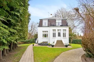 Villa på Hellerupvej 80, 2900 Hellerup
