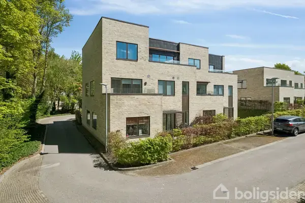 Ejerlejlighed på Hasserisvej 124B, 1. mf., 9000 Aalborg