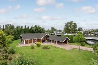 Fritidshus på Alperosevej 14, 4873 Væggerløse