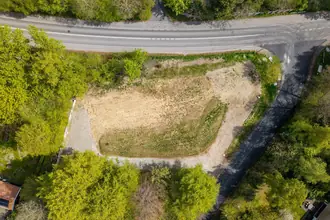 Helårsgrund på Munkerup Strandvej 23, 3120 Dronningmølle