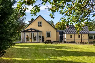 Villa på Karl Af Rises Vej 8, 4653 Karise