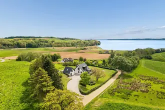 Villa på Strandvejen 116, 8721 Daugård