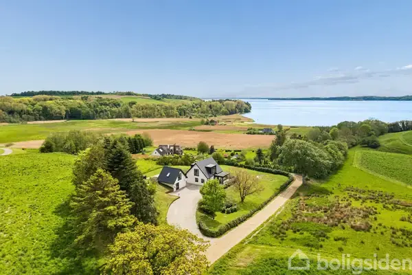 Villa på Strandvejen 116, 8721 Daugård