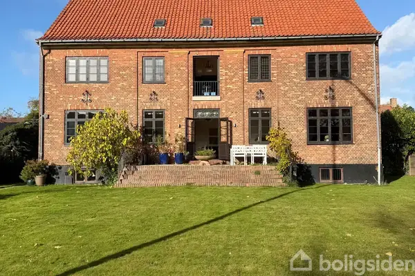 Villa på Olaf Poulsens Vej 7, 2920 Charlottenlund
