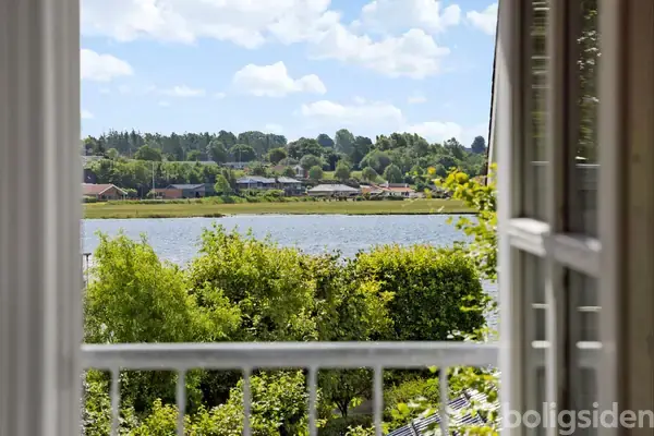 Villa på Strandvej 10, 9560 Hadsund