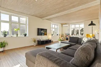 Villa på Bygaden 15, 4070 Kirke Hyllinge