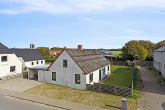 Villa på Makholmvej 24, Resen, 7600 Struer