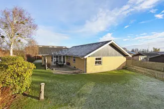 Villa på Præstevej 10, Hæstrup, 9800 Hjørring