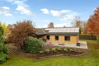 Villa på Rønnedevej 25B, 4640 Faxe