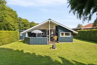 Fritidshus på Binderup Strandpark 42, Binderup, 6091 Bjert