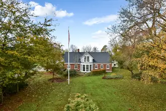 Landejendom på Damgårdvej 3, Kokborg, 7323 Give