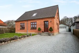 Villa på Torupvej 9, 8350 Hundslund
