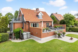 Villa på Ørstedsgade 70, 6400 Sønderborg