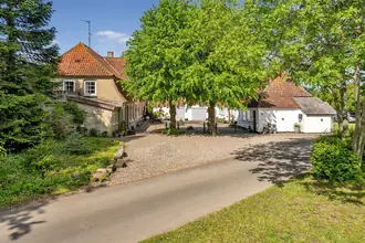 Landejendom på Skovforten 9, Lysbildskov, 6470 Sydals