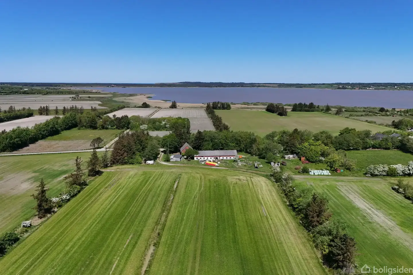 Landejendom på Fjordvej 16, 7741 Frøstrup