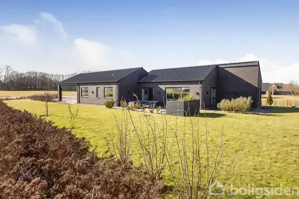 Villa på Lindåvej 23, 8543 Hornslet