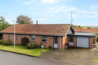 Villa på Vidtfeltsvej 10, Handest, 8990 Fårup