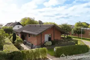 Villa på Rønhøjvej 2, 8340 Malling