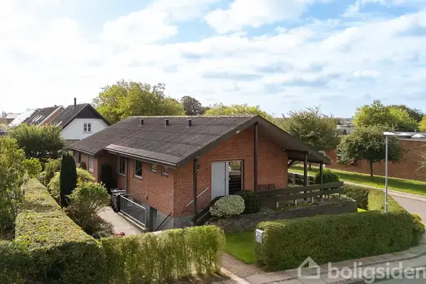 Villa på Rønhøjvej 2, 8340 Malling