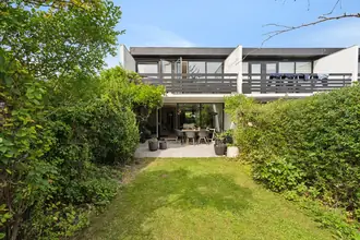Rækkehus på Byvej 327, 2650 Hvidovre