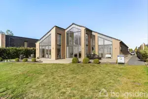 Villa på Strandbovej 8, 2670 Greve