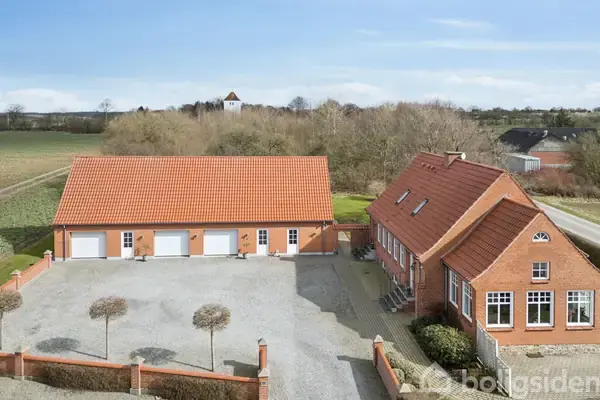 Landejendom på Vinkelvej 165, 8800 Viborg