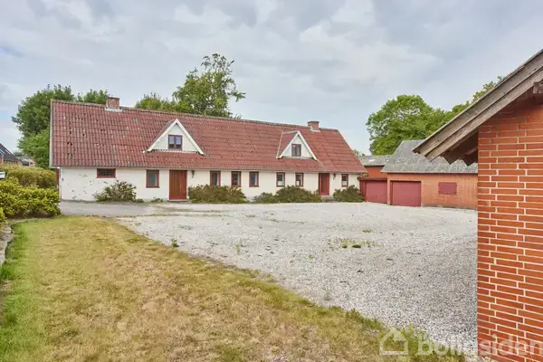 Landejendom på Vejlevej 112, 7140 Stouby