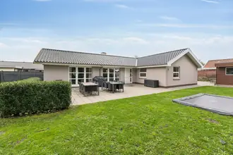 Villa på Rørmaen 2, Næsby, 5270 Odense N