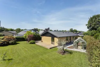 Villa på Holbergsvej 8, 9760 Vrå