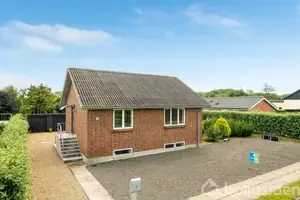 Villa på Bakkevej 17, 6800 Varde