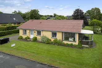 Villa på Højlundsvej 57, 9750 Østervrå